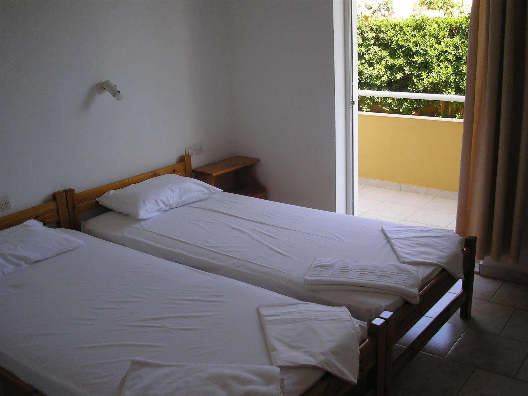 Dimitra Apartments غوفي المظهر الخارجي الصورة